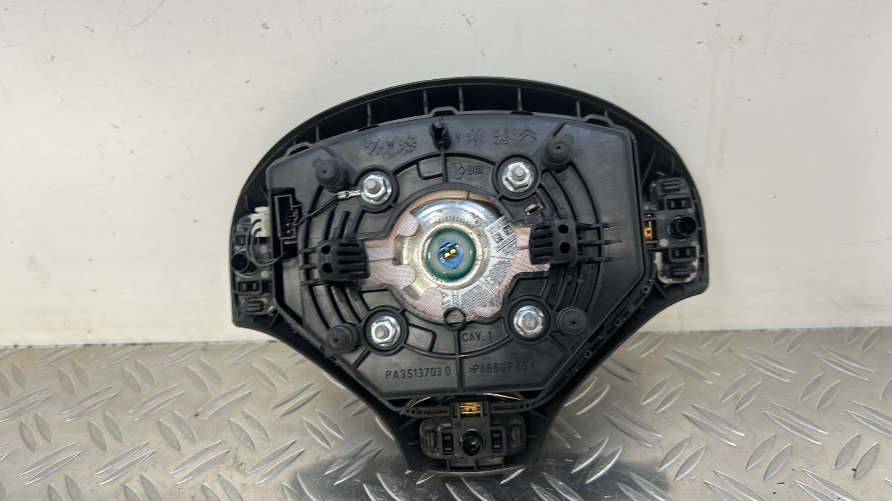 Air bag conducteur PEUGEOT 5008 1 PHASE 1 96845302ZE