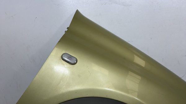 Aile avant droit RENAULT CLIO 2 PHASE 2 8200052380