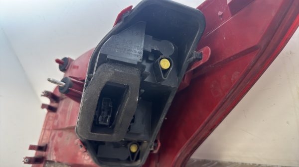 Feu arriere principal gauche (feux) PEUGEOT 407 PHASE 1 BREAK 6350T3