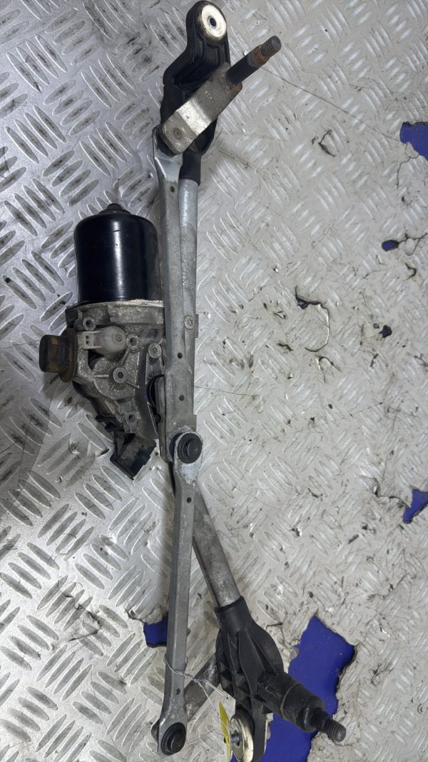 Moteur essuie glace avant RENAULT MEGANE 3 PHASE 1 COUPE W000007226