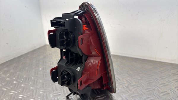 Feu arriere principal gauche (feux) MINI MINI 2 R56 PHASE 1 337300
