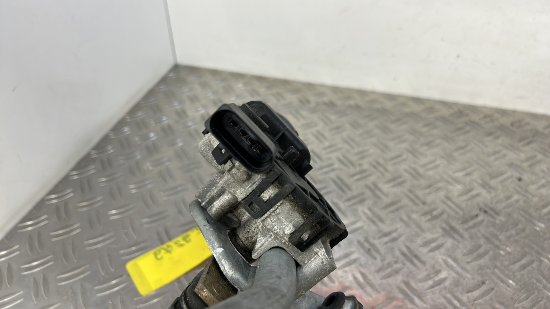 Moteur essuie glace avant VOLKSWAGEN POLO 4 PHASE 1 6Q1955023D