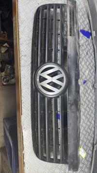 Calandre VOLKSWAGEN TRANSPORTER 5 PHASE 1 7H08071015