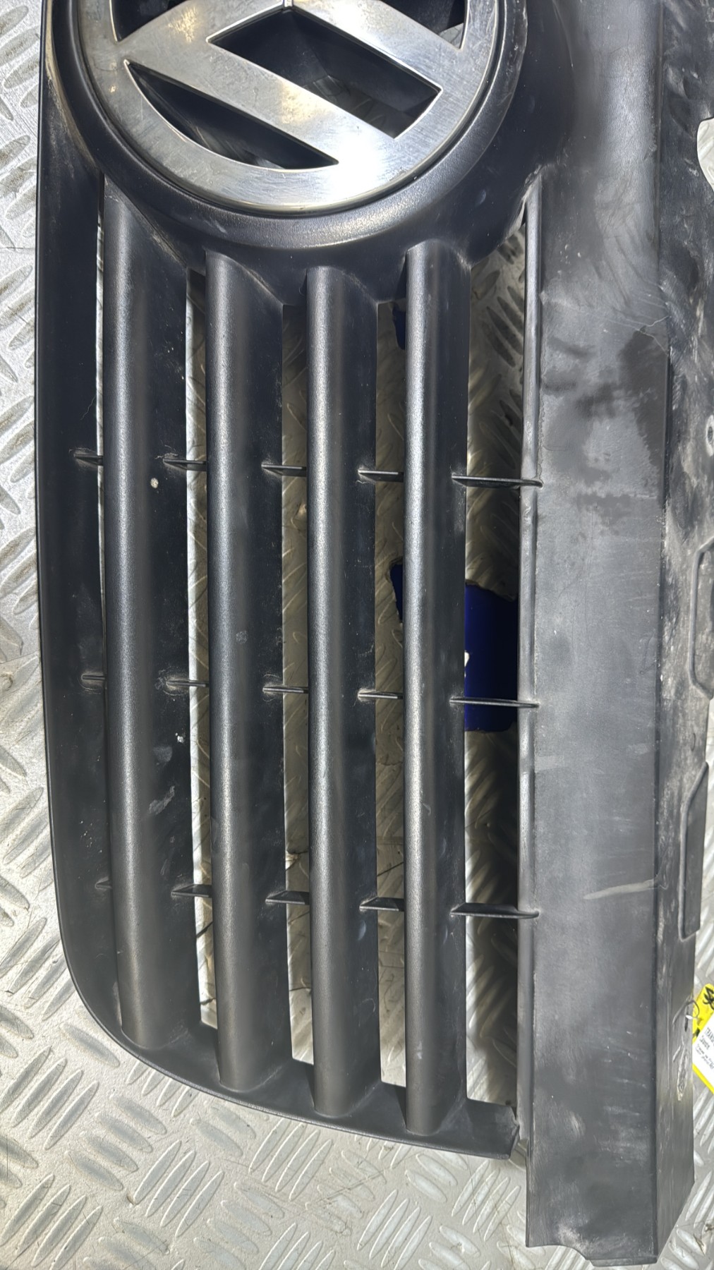 Calandre VOLKSWAGEN TRANSPORTER 5 PHASE 1 7H08071015