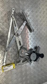 Moteur leve vitre avant gauche TOYOTA YARIS VERSO PHASE 1 8572052161