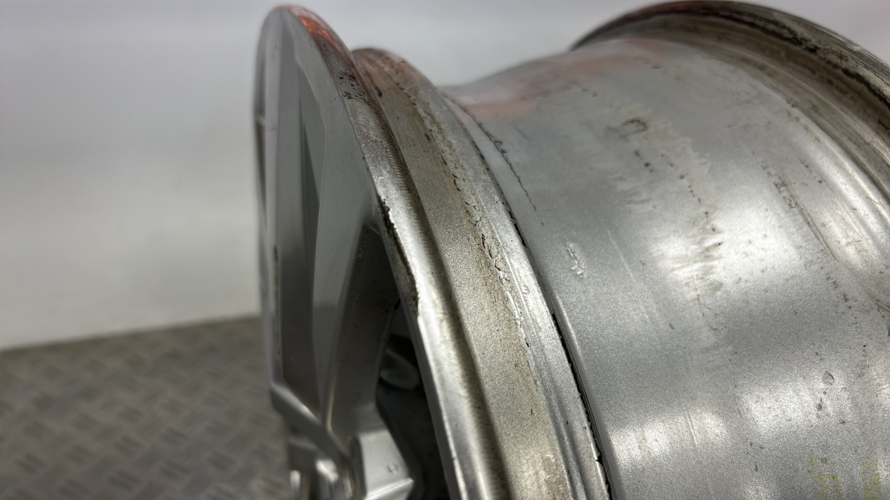 Jante PEUGEOT 3008 1 PHASE 1 9809687177