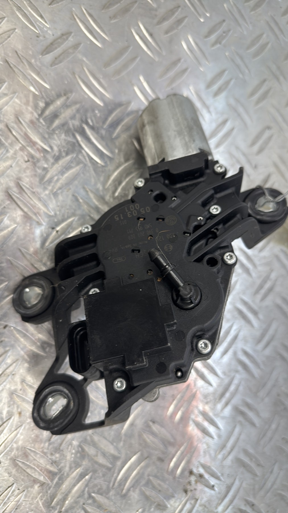 Moteur essuie glace arriere VOLKSWAGEN GOLF PLUS PHASE 1 5M0955711