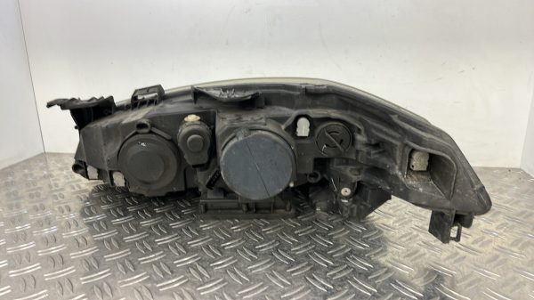 Optique avant principal droit (feux)(phare) RENAULT 8200354743