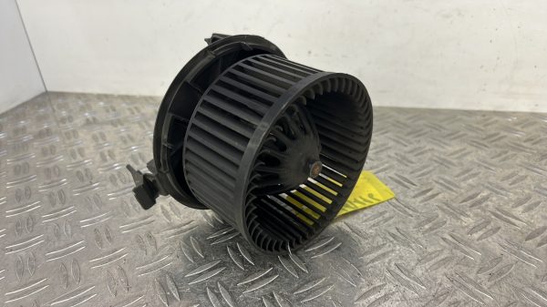 Pulseur d’air RENAULT CLIO 3 PHASE 1 N104999Z