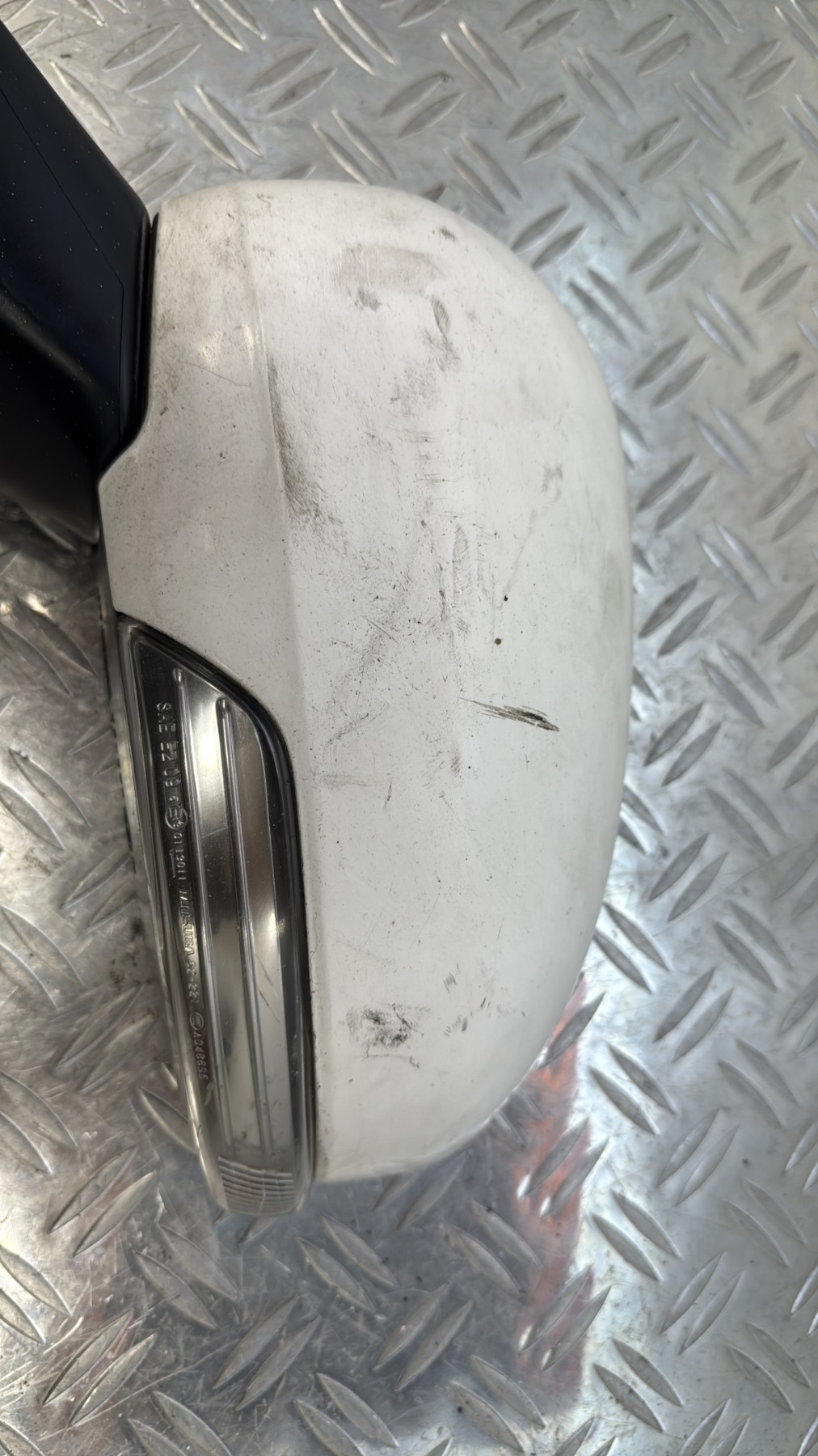 Retroviseur gauche TOYOTA VERSO-S PHASE 2 8794052B70