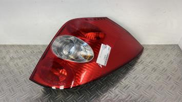 Feu arriere principal droit (feux) RENAULT 8200002472p