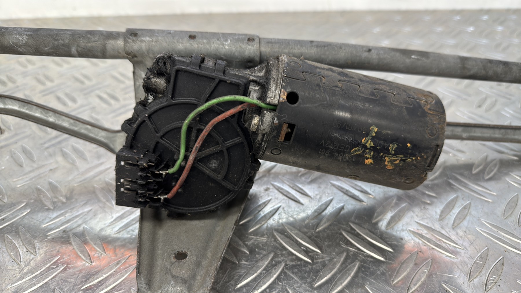 Moteur essuie glace avant RENAULT EXPRESS PHASE 1 390246310