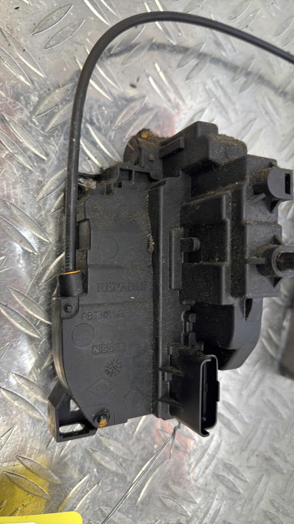 Serrure NISSAN QASHQAI 1 PHASE 1 PBT30%GF