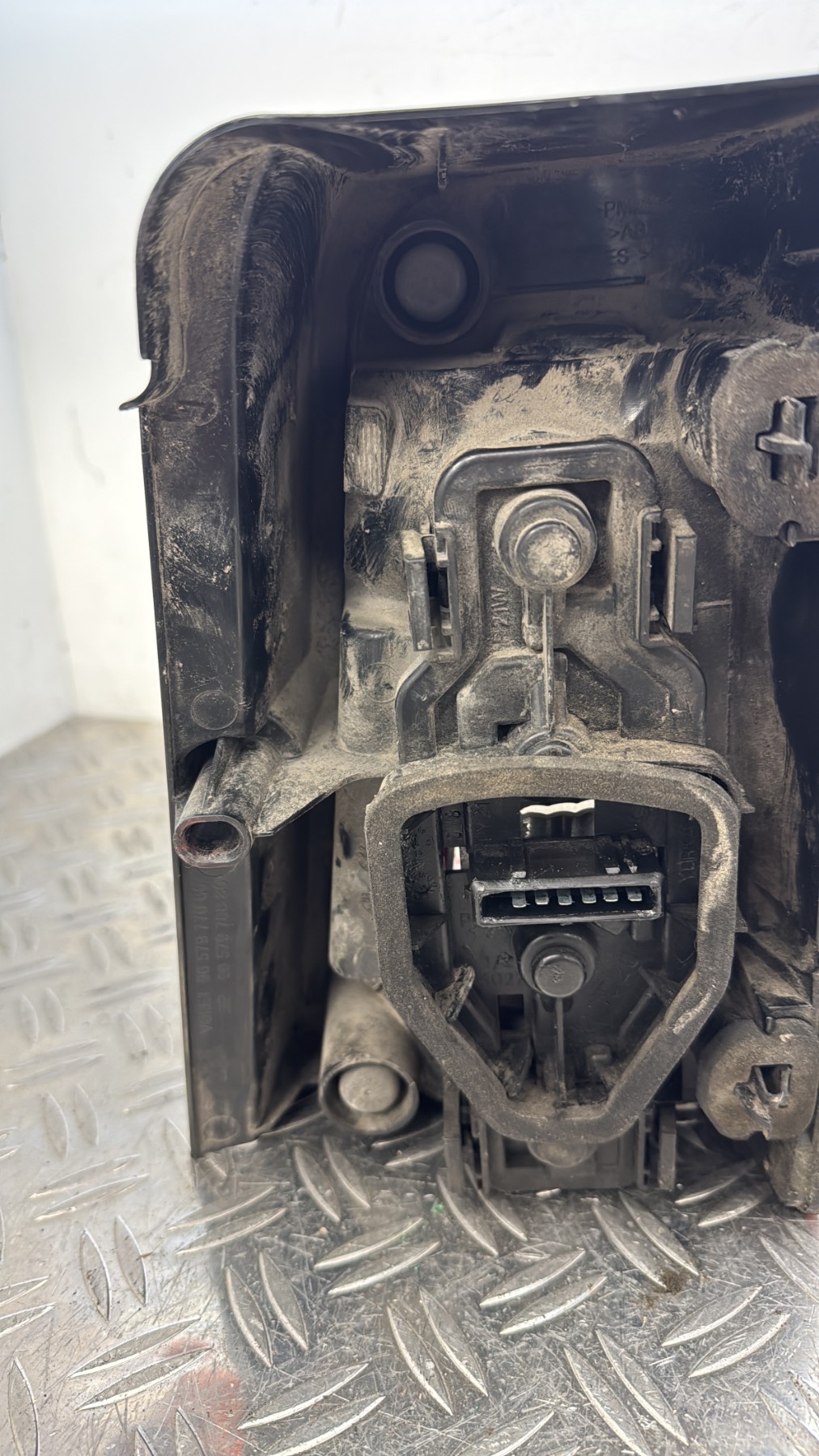 Feu arriere principal gauche (feux) CITROEN BERLINGO 1 PHASE 2 9657977080