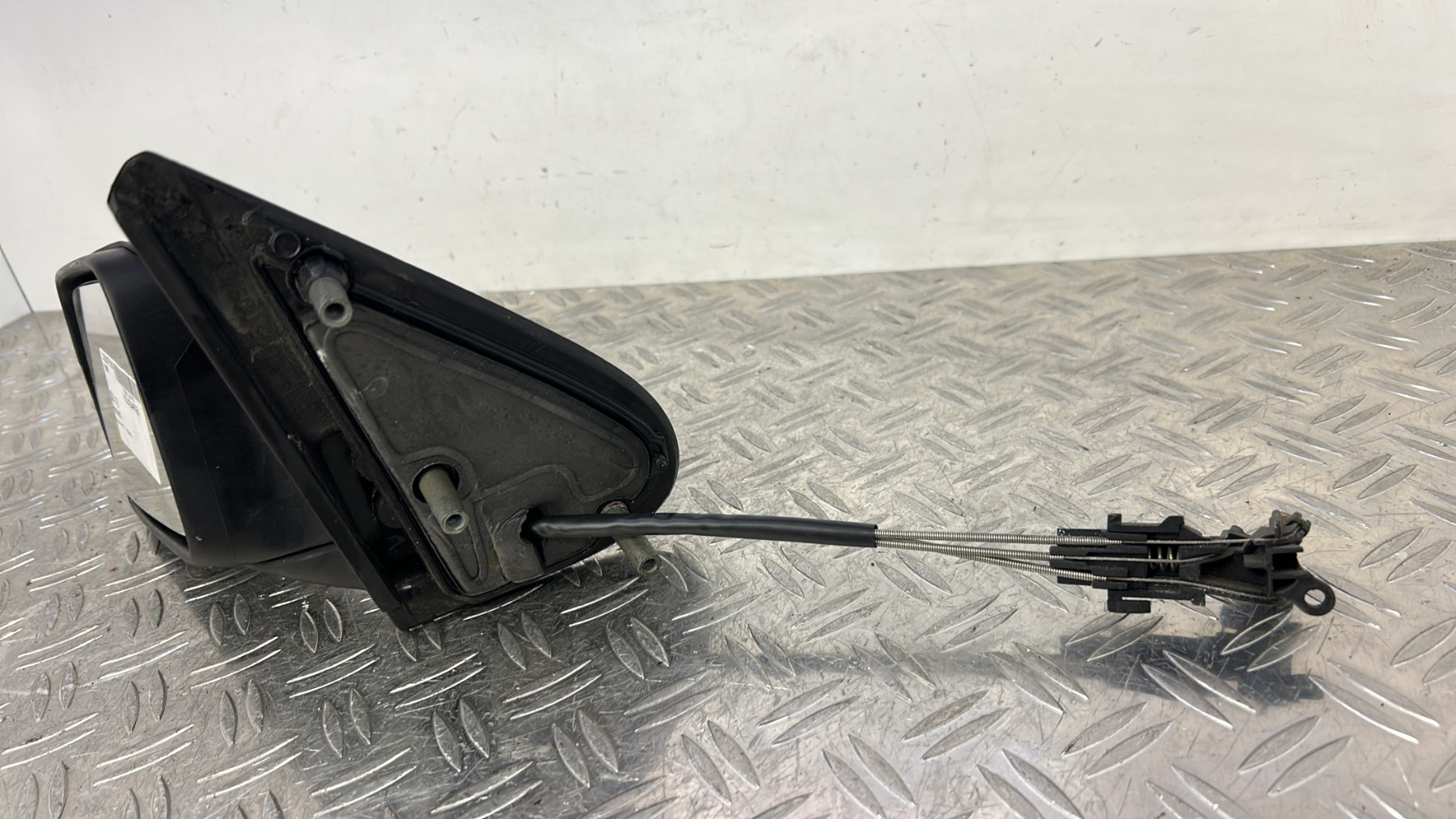 Retroviseur gauche VOLKSWAGEN GOLF 3 550091