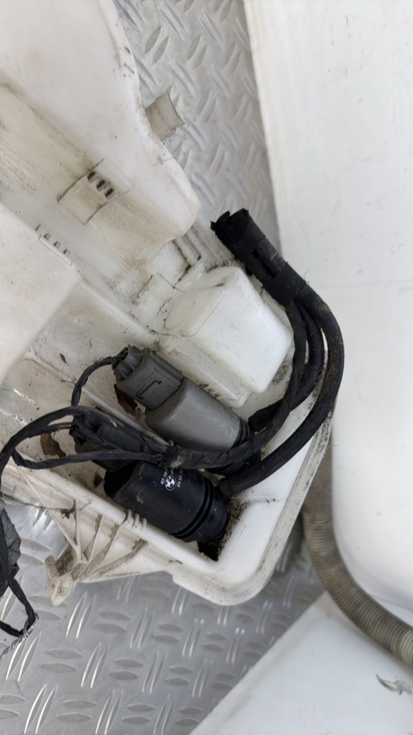 Vase de lave glace BMW SERIE 1 E87 PHASE 2 722953501
