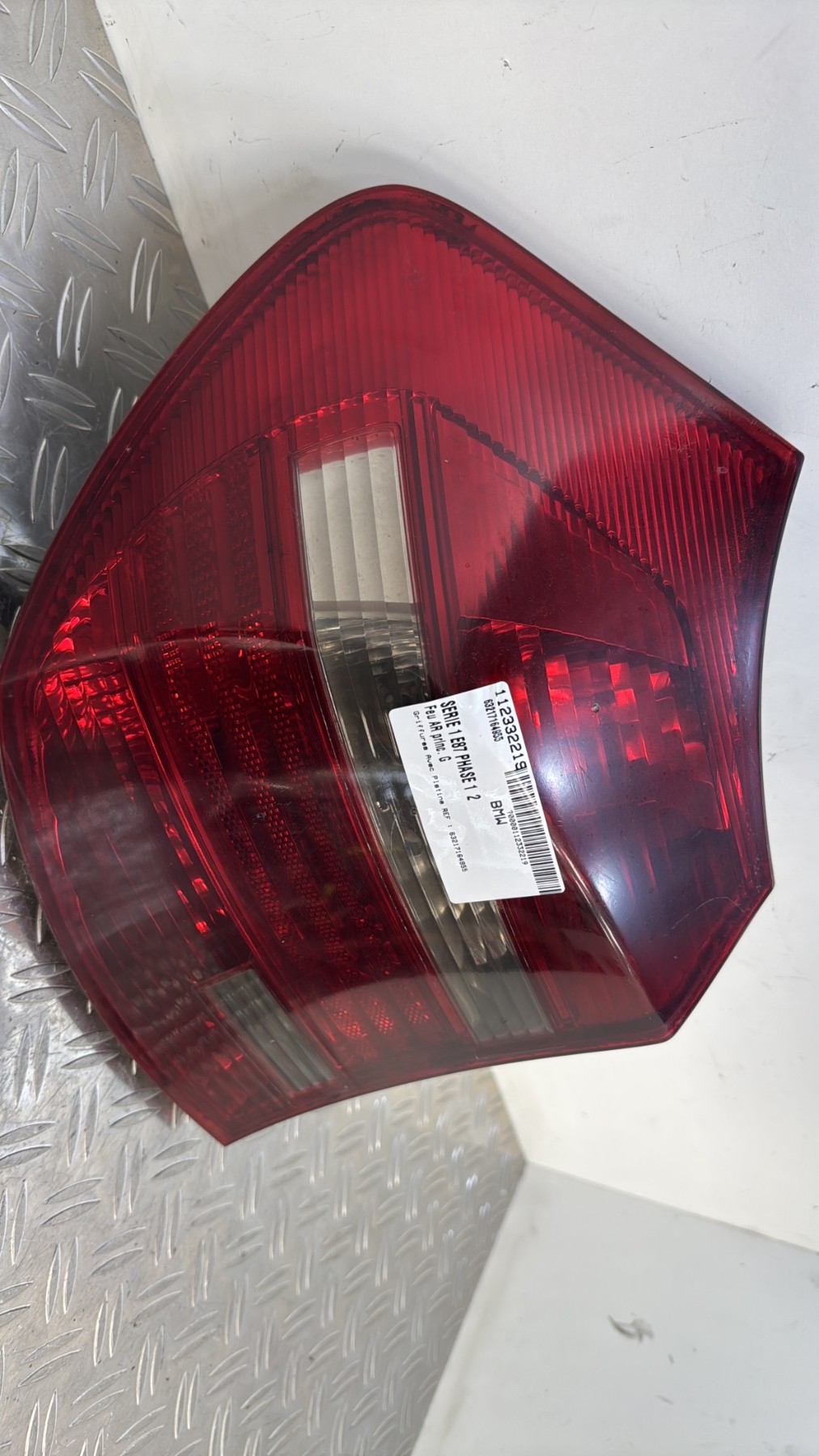 Feu arriere principal gauche (feux) BMW SERIE 1 E87 PHASE 2 63217164955