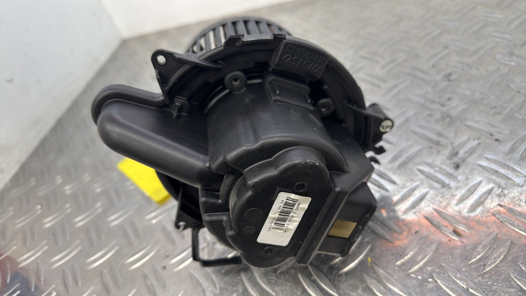 Pulseur d’air RENAULT CLIO 4 PHASE 2 272101005R