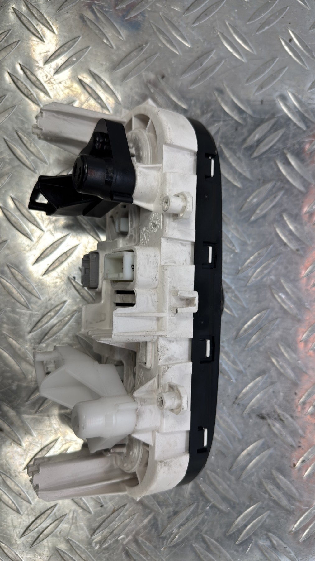 Commande chauffage RENAULT CLIO 4 PHASE 2 5R5841100