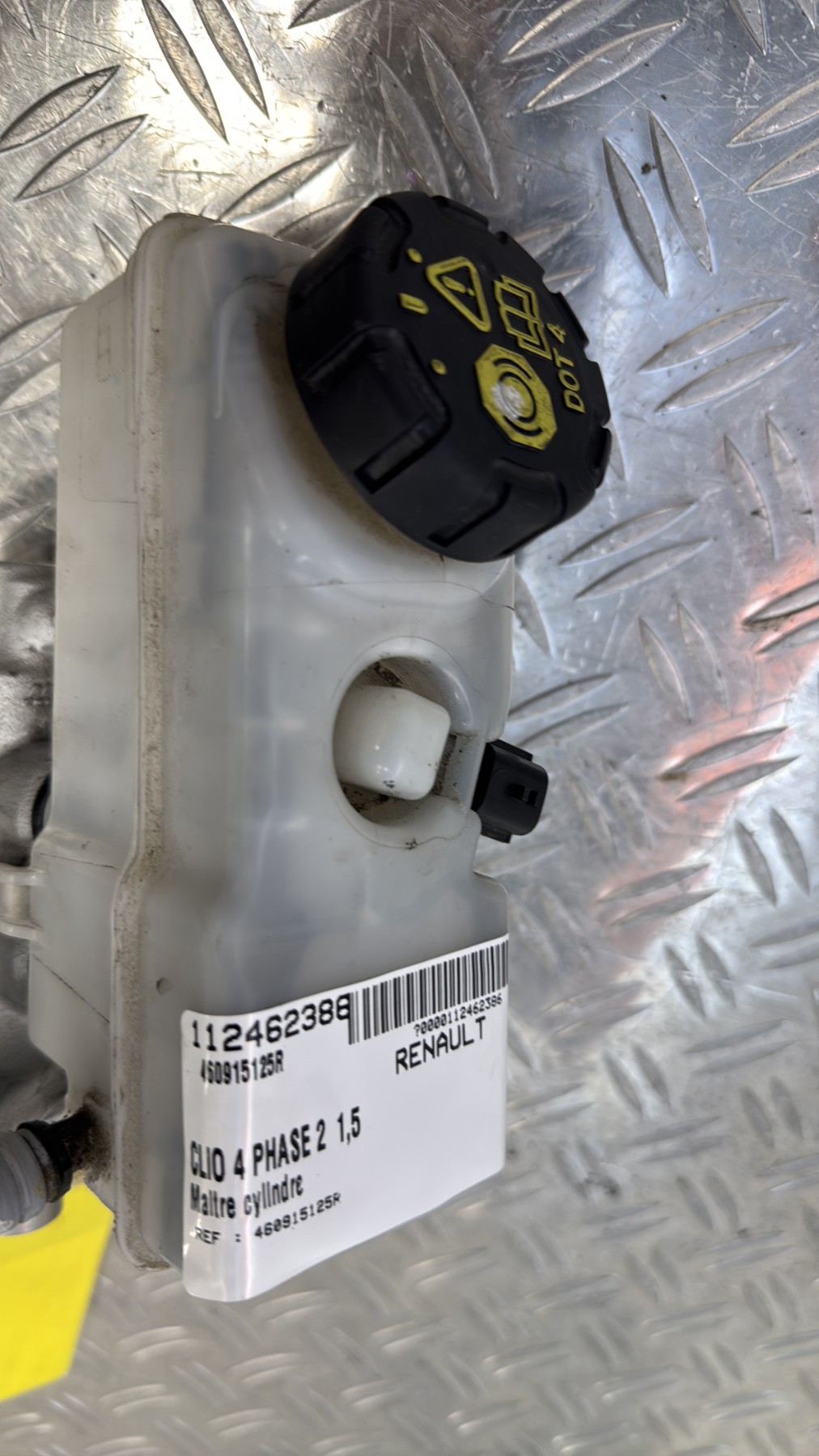 Maitre cylindre (freinage) RENAULT CLIO 4 PHASE 2 460915125R