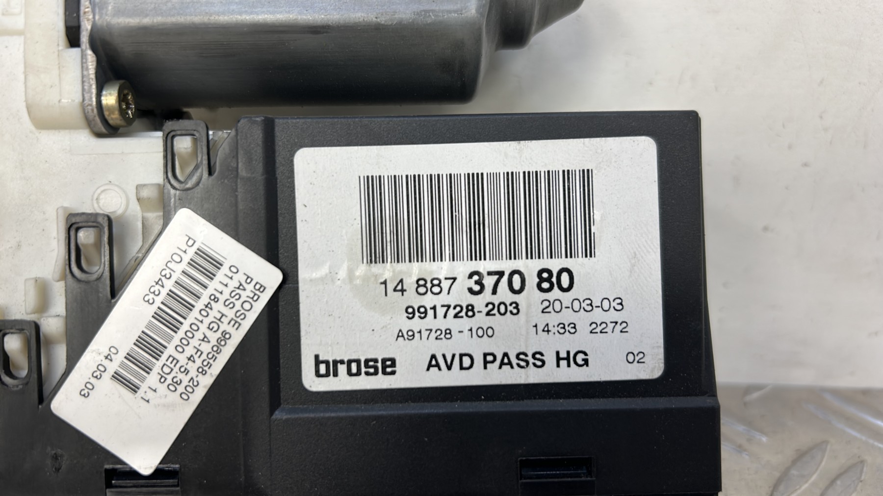 Moteur leve vitre avant droit CITROEN C8 991728203