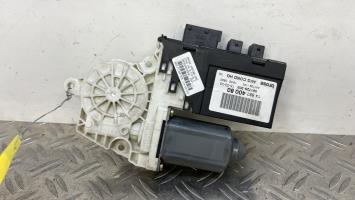 Moteur leve vitre avant gauche CITROEN C8 991729203
