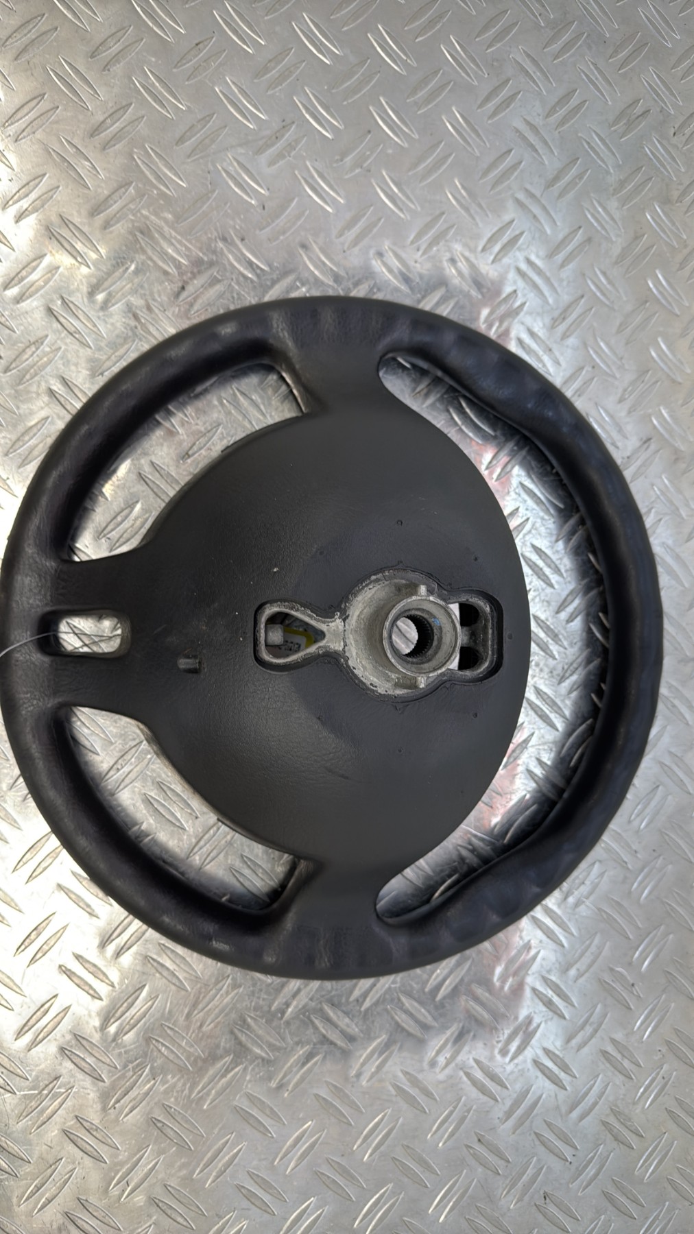 Volant RENAULT CLIO 3 PHASE 1 8200344080