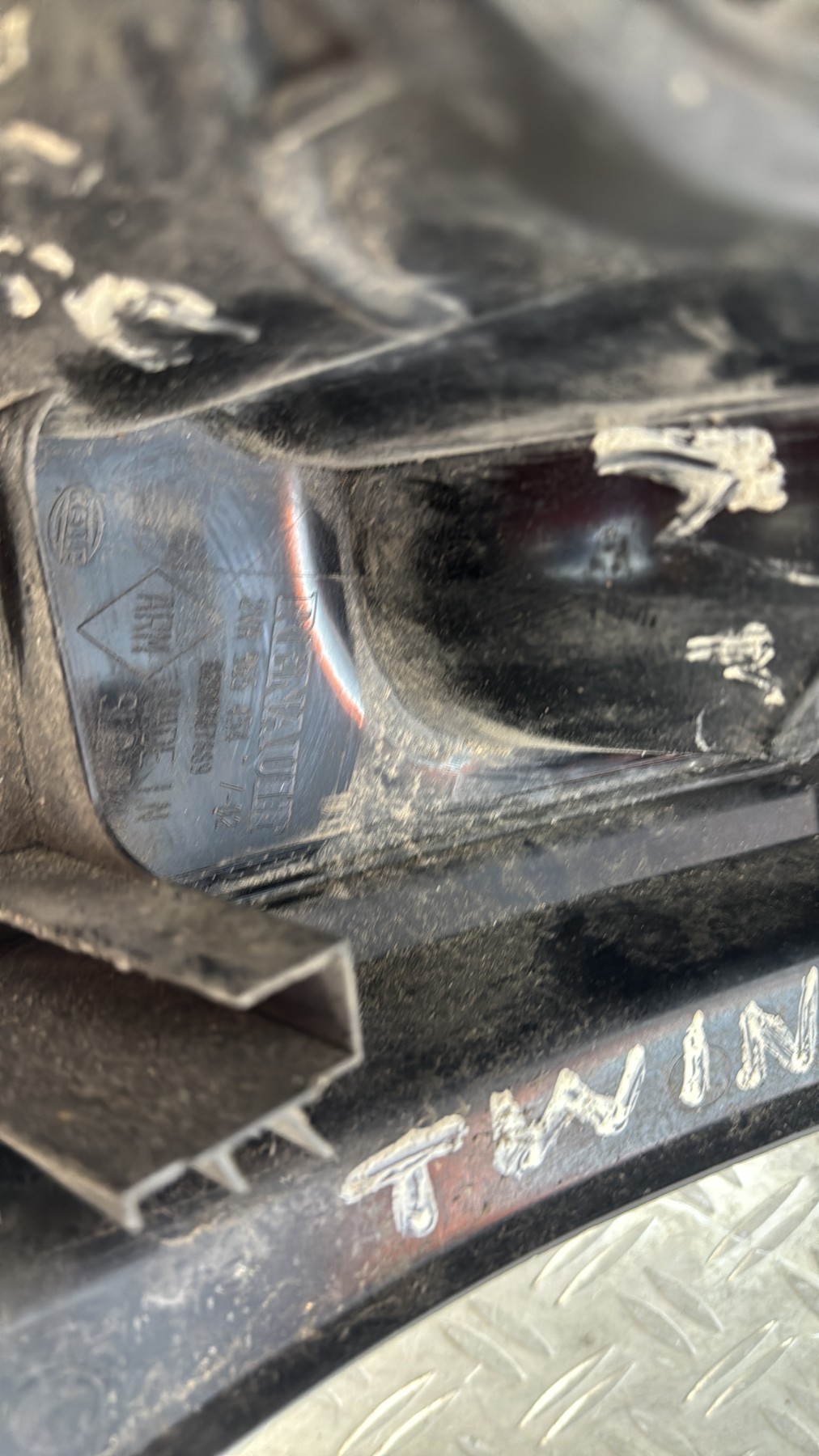 Feu arriere principal droit (feux) RENAULT TWINGO 2 PHASE 1 8200387889