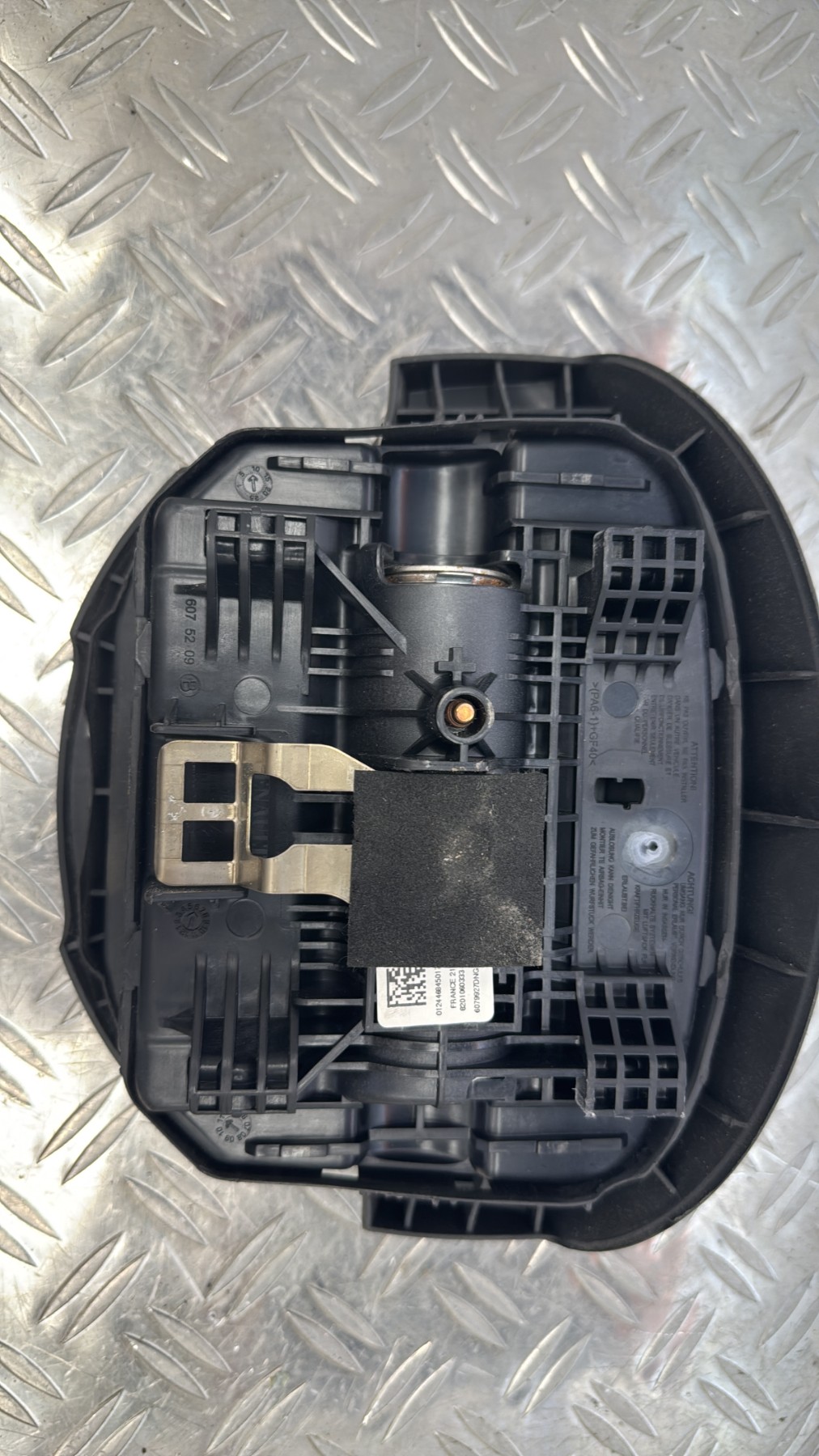 Air bag conducteur RENAULT KANGOO 2 PHASE 1 8201060333H