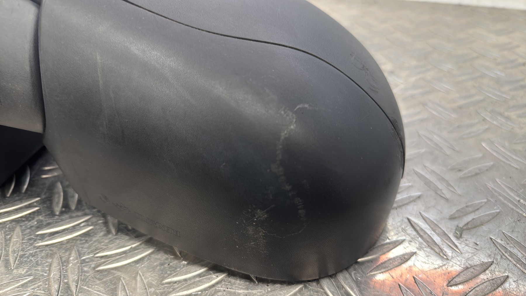 Retroviseur gauche RENAULT CLIO 3 PHASE 2 8200802059