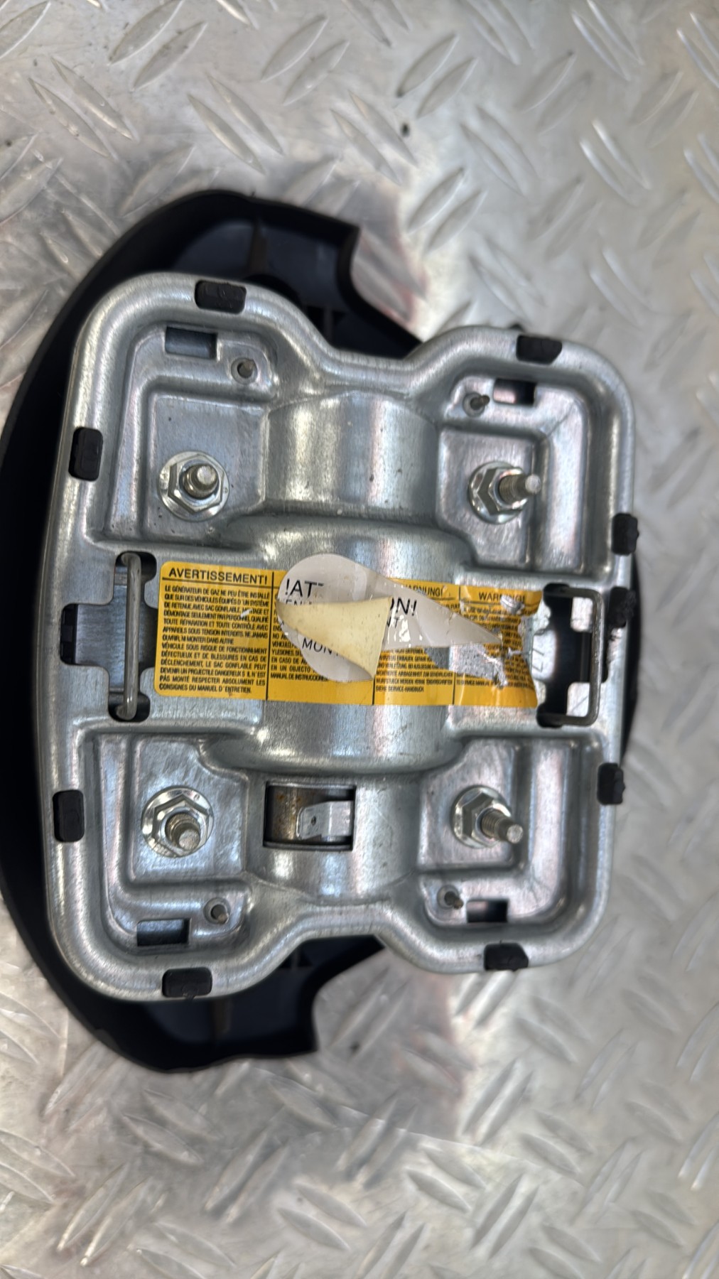 Air bag conducteur RENAULT CLIO 3 PHASE 2 8200677496