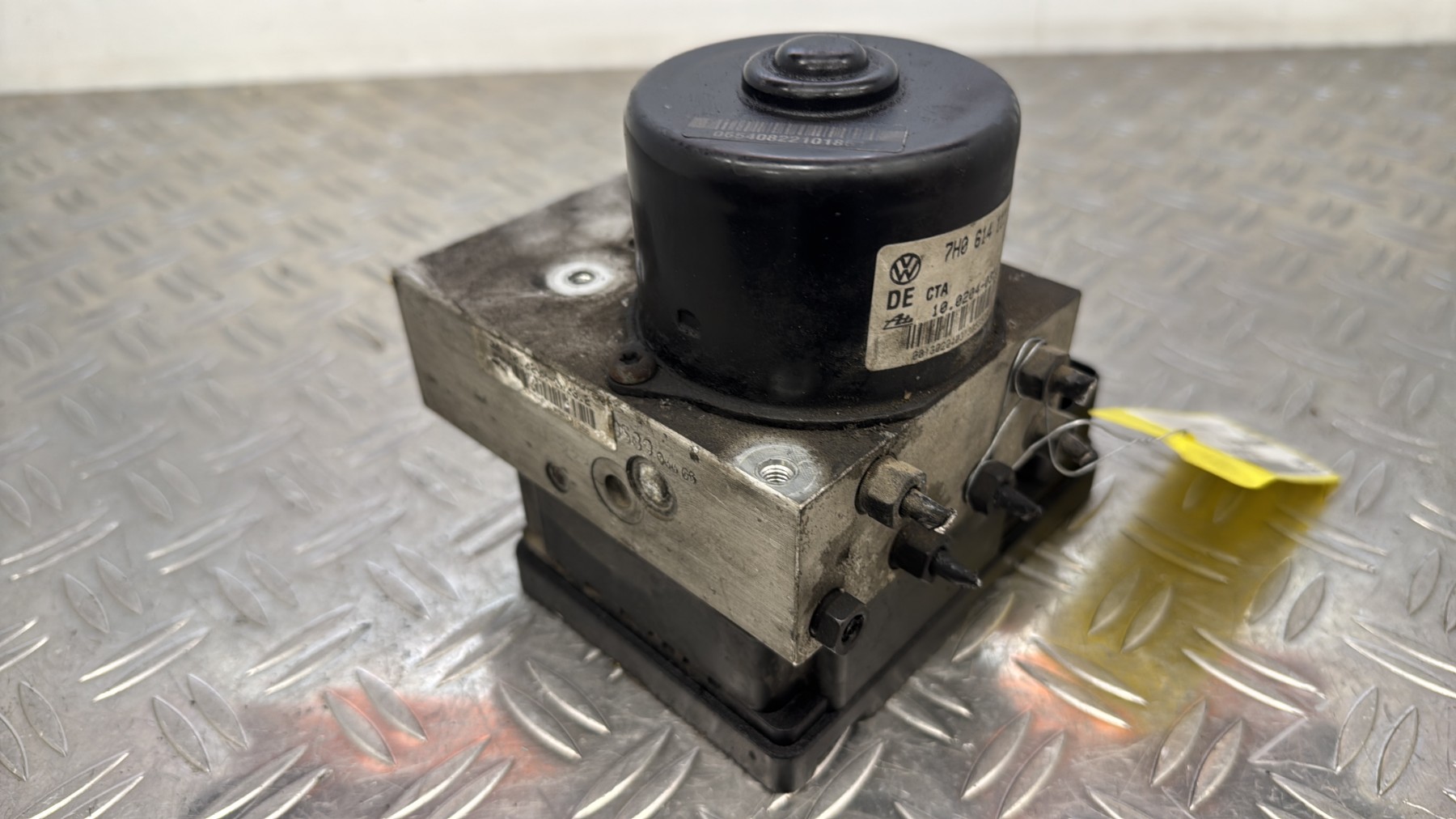 Bloc ABS (freins anti-blocage) VOLKSWAGEN TRANSPORTER 5 PHASE 1 7H0907379G