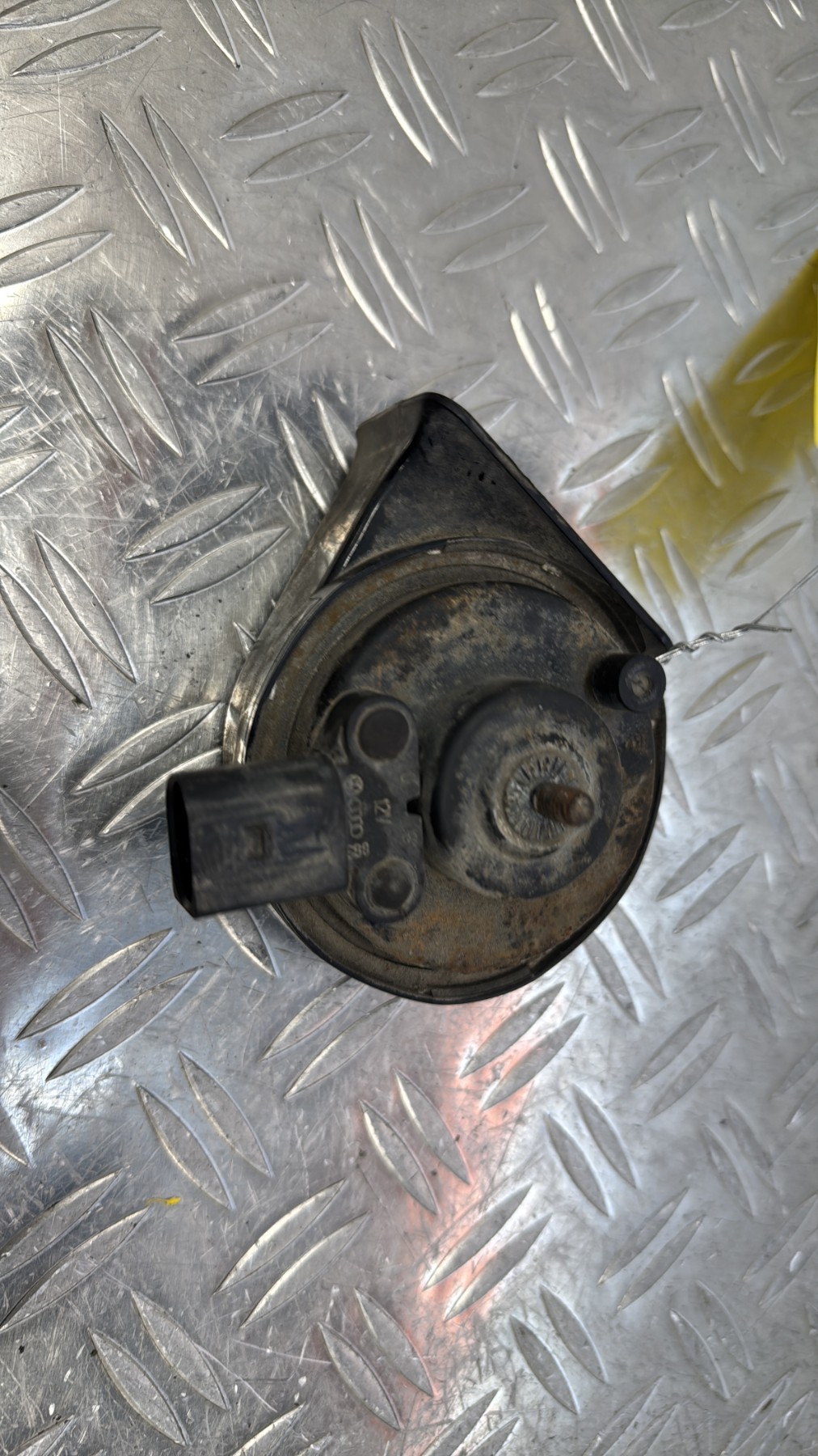 Avertisseur/Klaxon VOLKSWAGEN TRANSPORTER 5 PHASE 1 52383