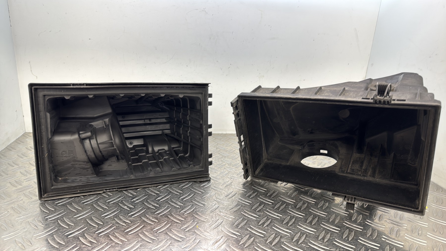 Boitier filtre a air VOLKSWAGEN TRANSPORTER 5 PHASE 1