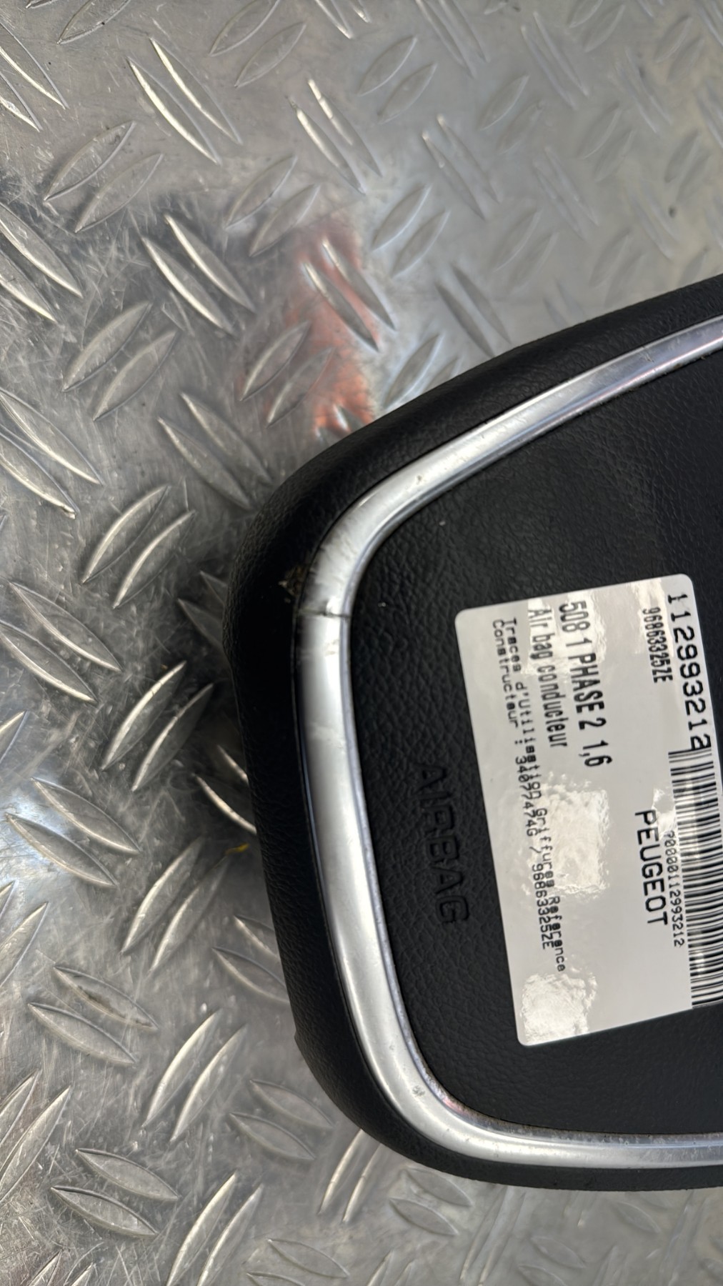 Air bag conducteur PEUGEOT 508 1 PHASE 2 96863325ZE