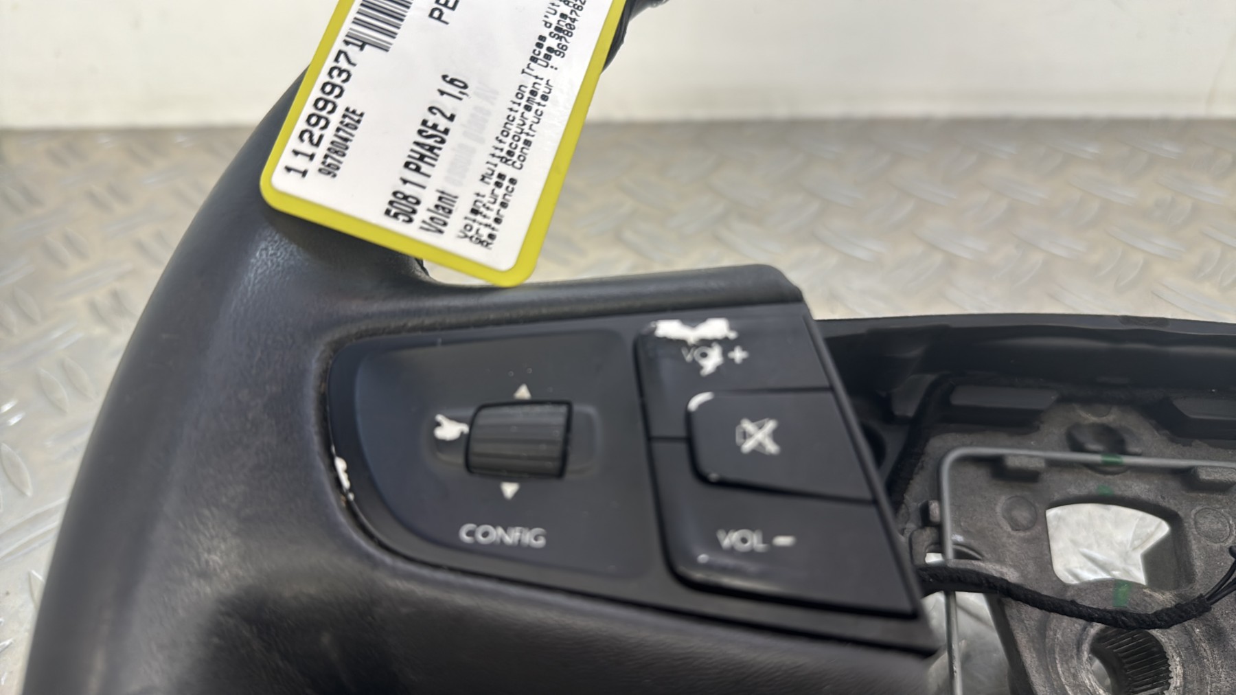 Volant PEUGEOT 508 1 PHASE 2 96780476ZE