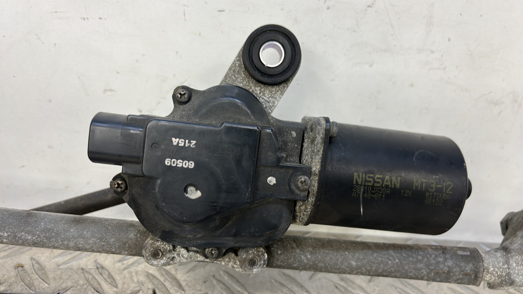 Moteur essuie glace avant NISSAN NV200 28810JX30A