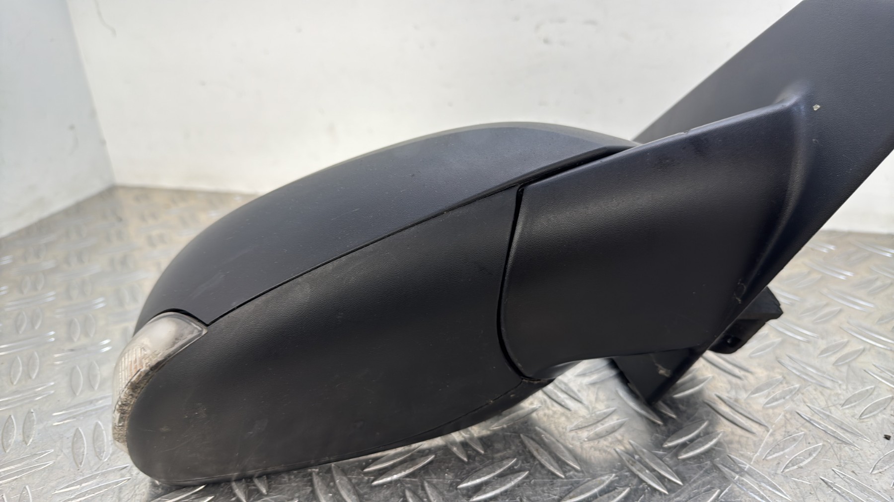 Retroviseur droit RENAULT MEGANE 3 PHASE 1 BREAK 12523330