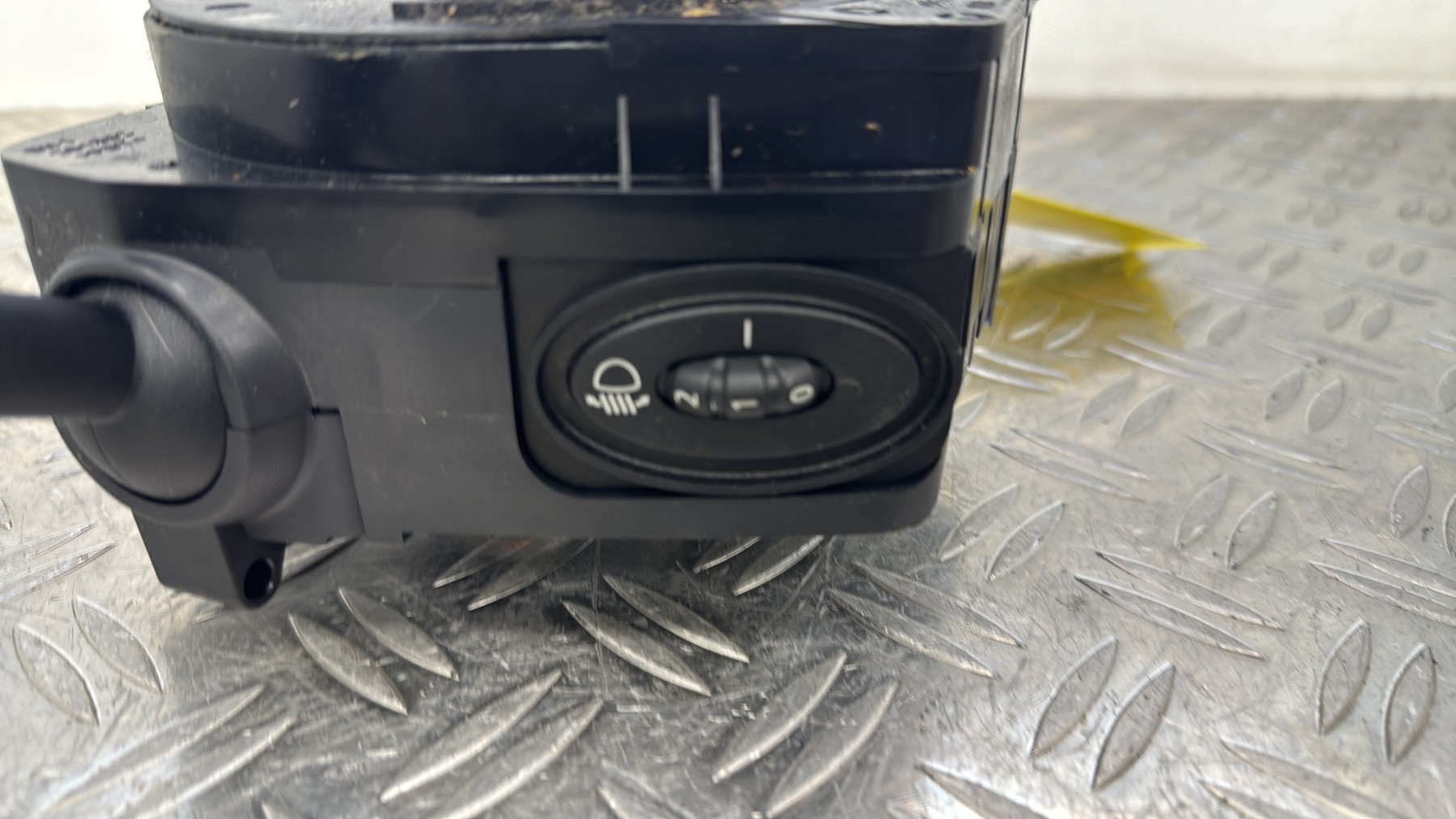 Com (Bloc Contacteur Tournant+Commodo Essuie Glace+Commodo Phare) MINI MINI 2 R56 PHASE 1 3449458