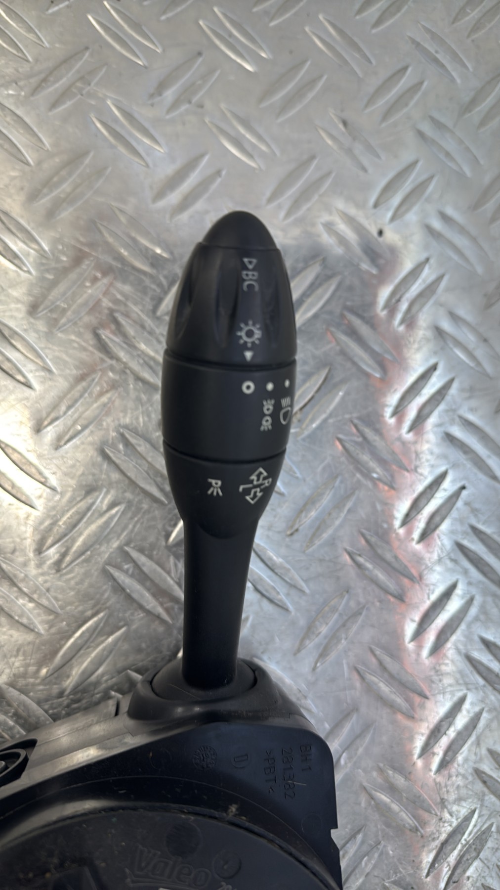 Com (Bloc Contacteur Tournant+Commodo Essuie Glace+Commodo Phare) MINI MINI 2 R56 PHASE 1 3449458