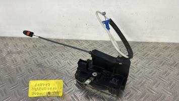 Serrure avant droit OPEL ASTRA G 24444016