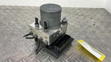 Bloc ABS (freins anti-blocage) CITROEN C4 2 PHASE 1 9677024980