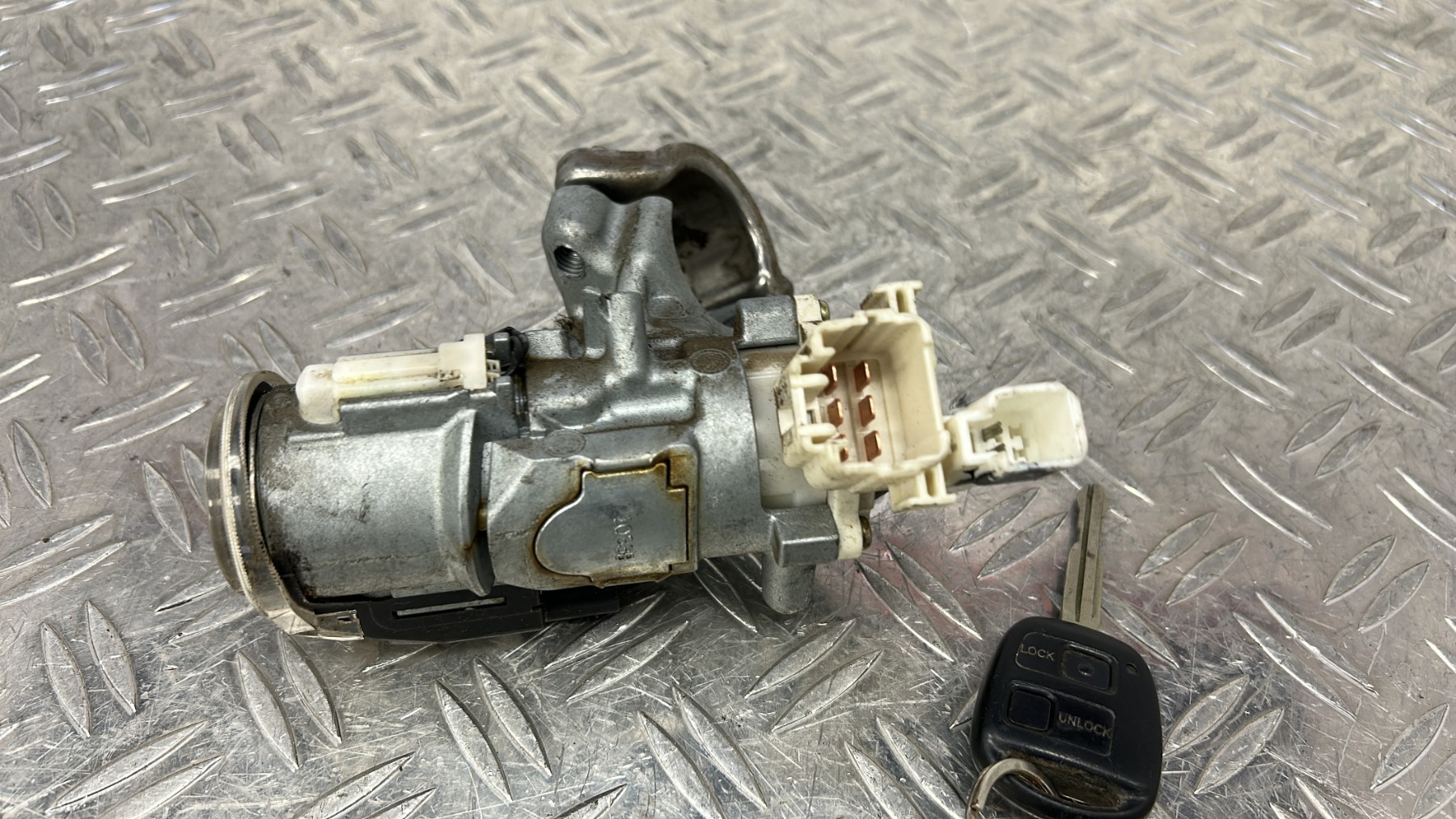 Neiman TOYOTA RAV4 2 PHASE 1 8978352040