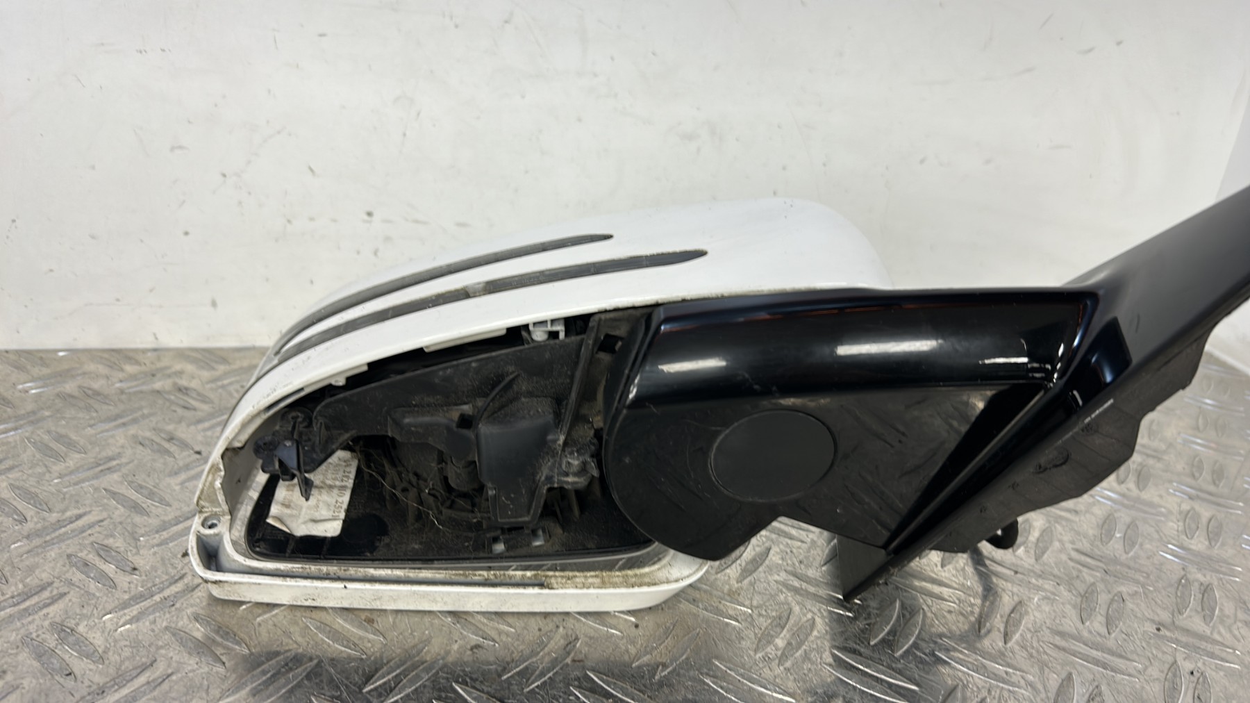 Retroviseur droit MERCEDES CLASSE E 207 PHASE 2 COUPE A2128100864