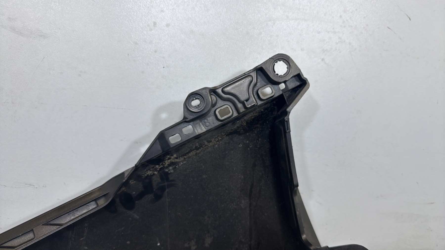 Aile avant droit PEUGEOT 5008 1 PHASE 1 9685904780