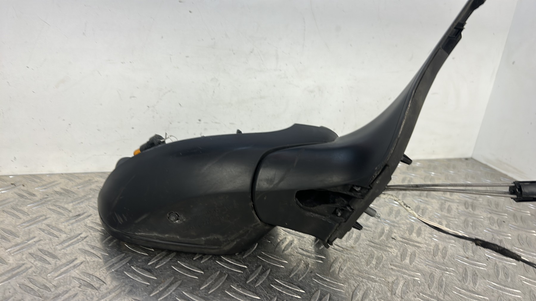 Retroviseur droit PEUGEOT 208 1 PHASE 1 nan