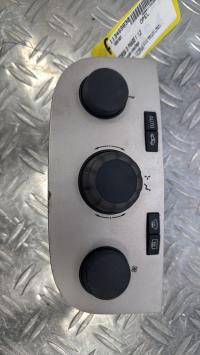 Commande chauffage OPEL CORSA D PHASE 1 13261831