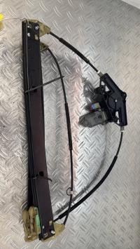 Leve vitre electrique avant gauche SKODA OCTAVIA 3 PHASE 1 5E0837461