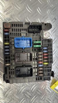 Boitier servitude moteur (BSM) PEUGEOT 508 1 PHASE 2 9810296480