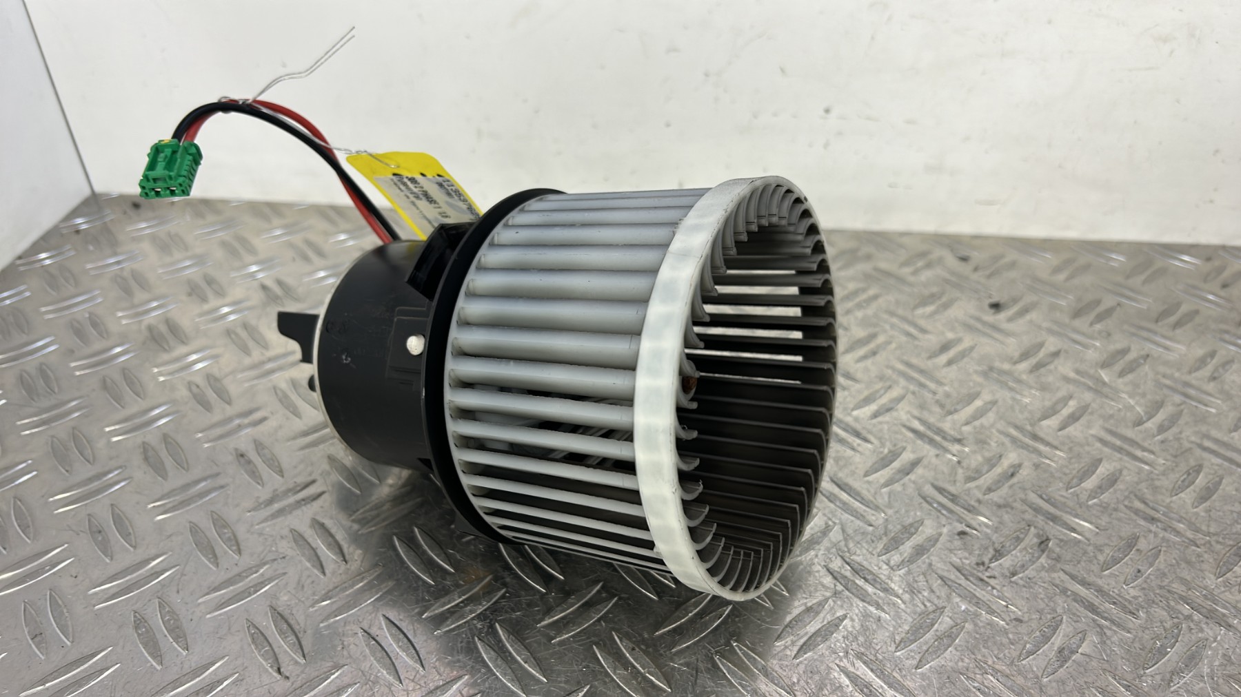 Pulseur d&rsquo;air PEUGEOT 308 2 PHASE 1 DB271001